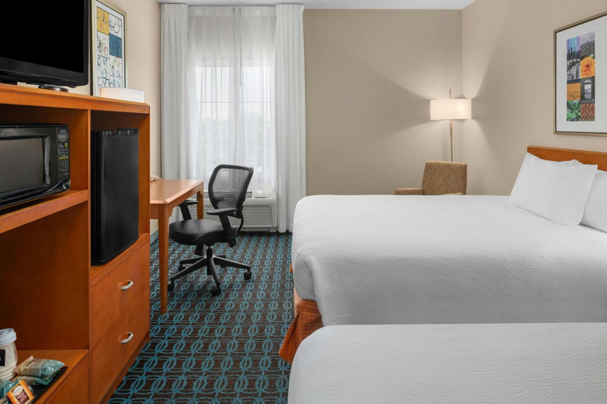 Fairfield Inn And Suites By Marriott Elk Grove Exteriör bild