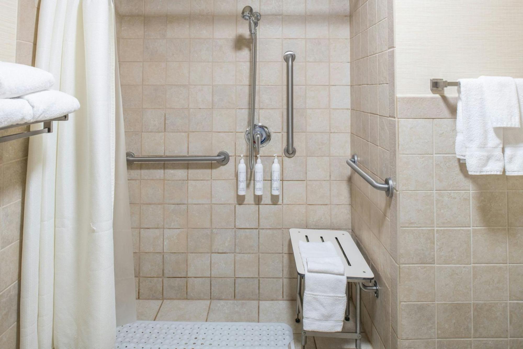 Fairfield Inn And Suites By Marriott Elk Grove Exteriör bild