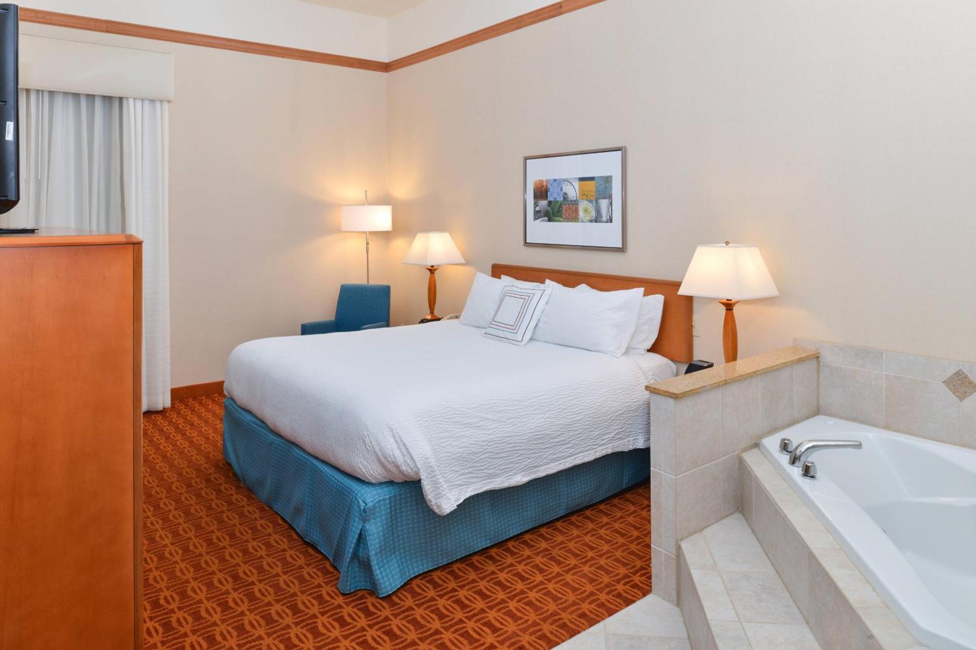 Fairfield Inn And Suites By Marriott Elk Grove Exteriör bild