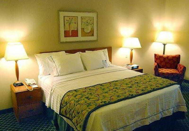 Fairfield Inn And Suites By Marriott Elk Grove Exteriör bild