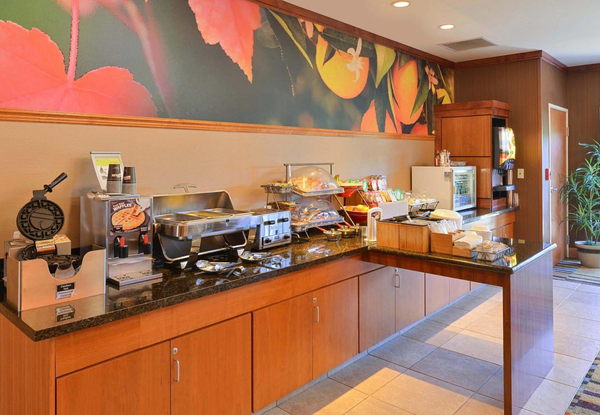 Fairfield Inn And Suites By Marriott Elk Grove Exteriör bild
